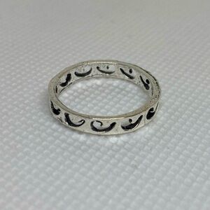Wave Design Eternity Band Ring